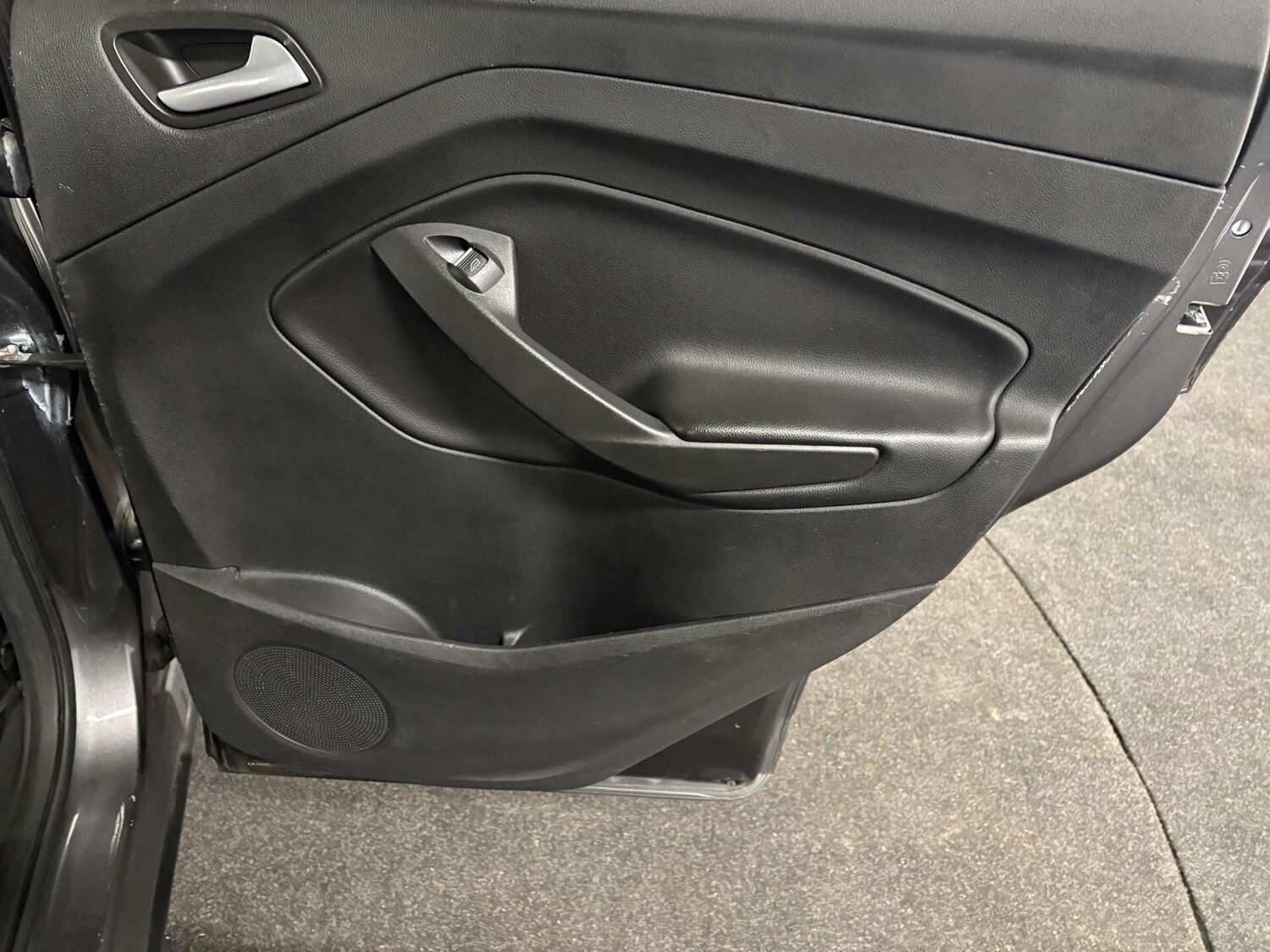 Used Ford Kuga 2016 for sale - 77463022: Photo 27