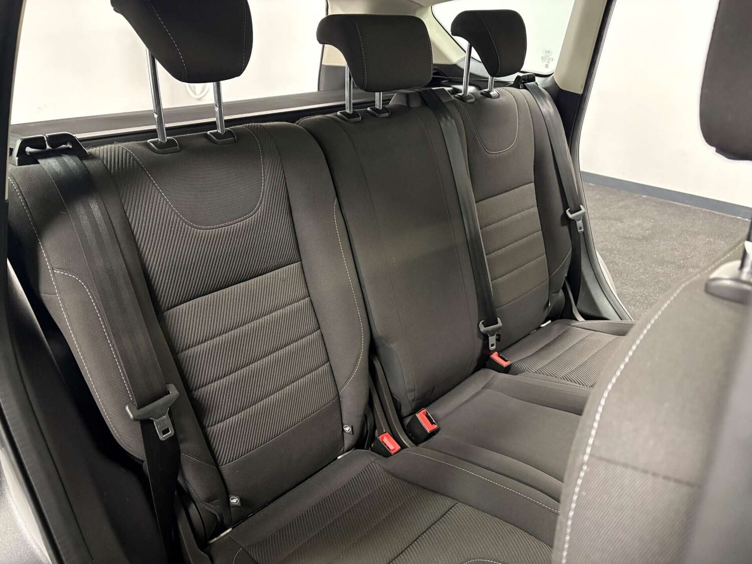 Used Ford Kuga 2016 for sale - 77463022: Photo 28