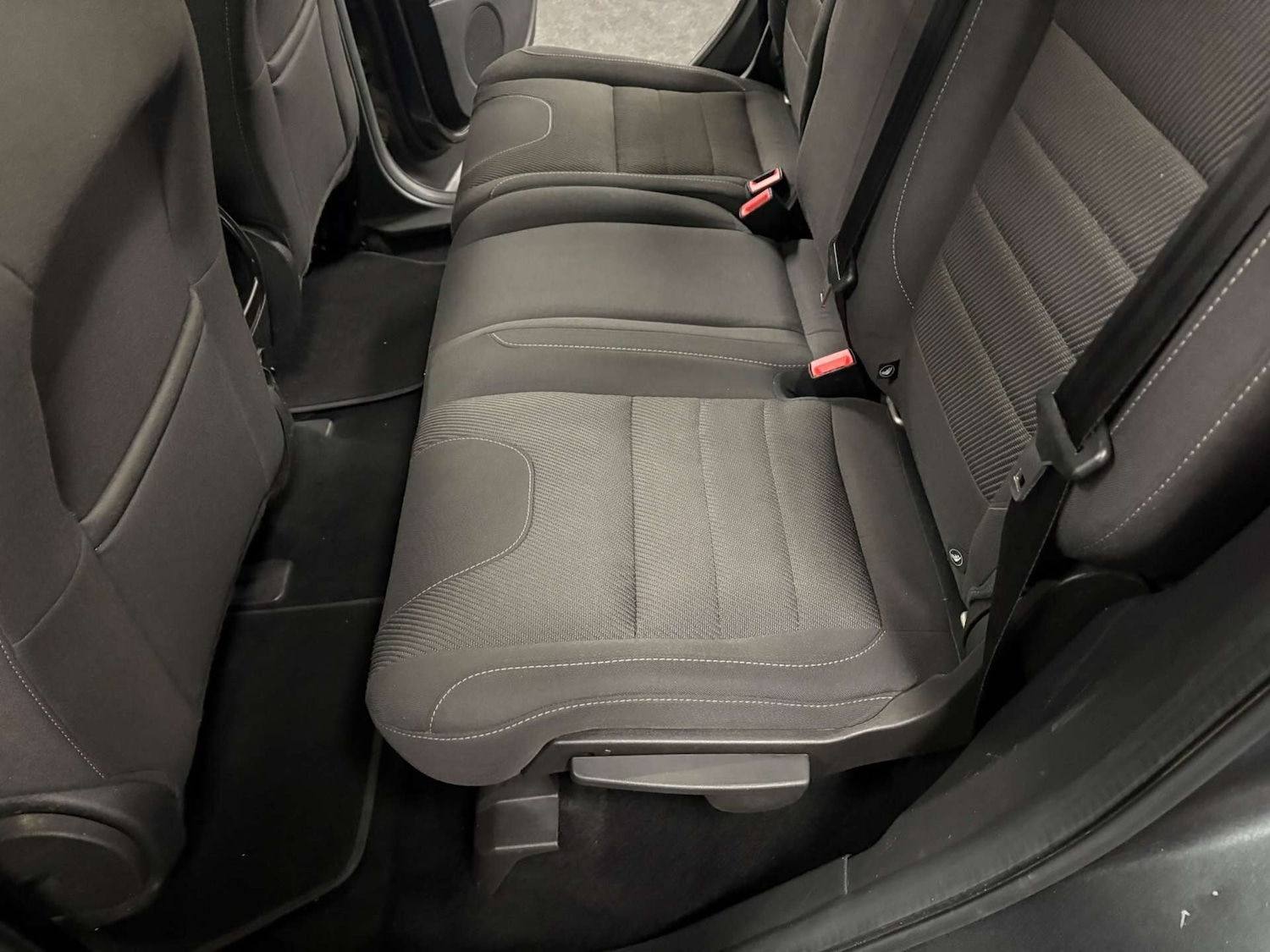 Used Ford Kuga 2016 for sale - 77463022: Photo 36