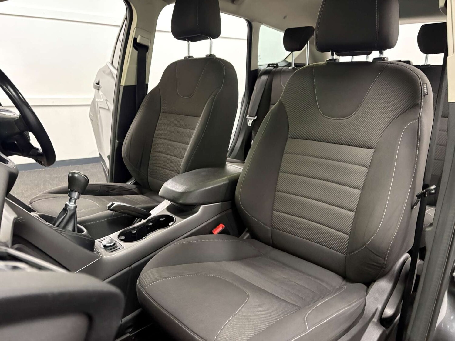 Used Ford Kuga 2016 for sale - 77463022: Photo 39