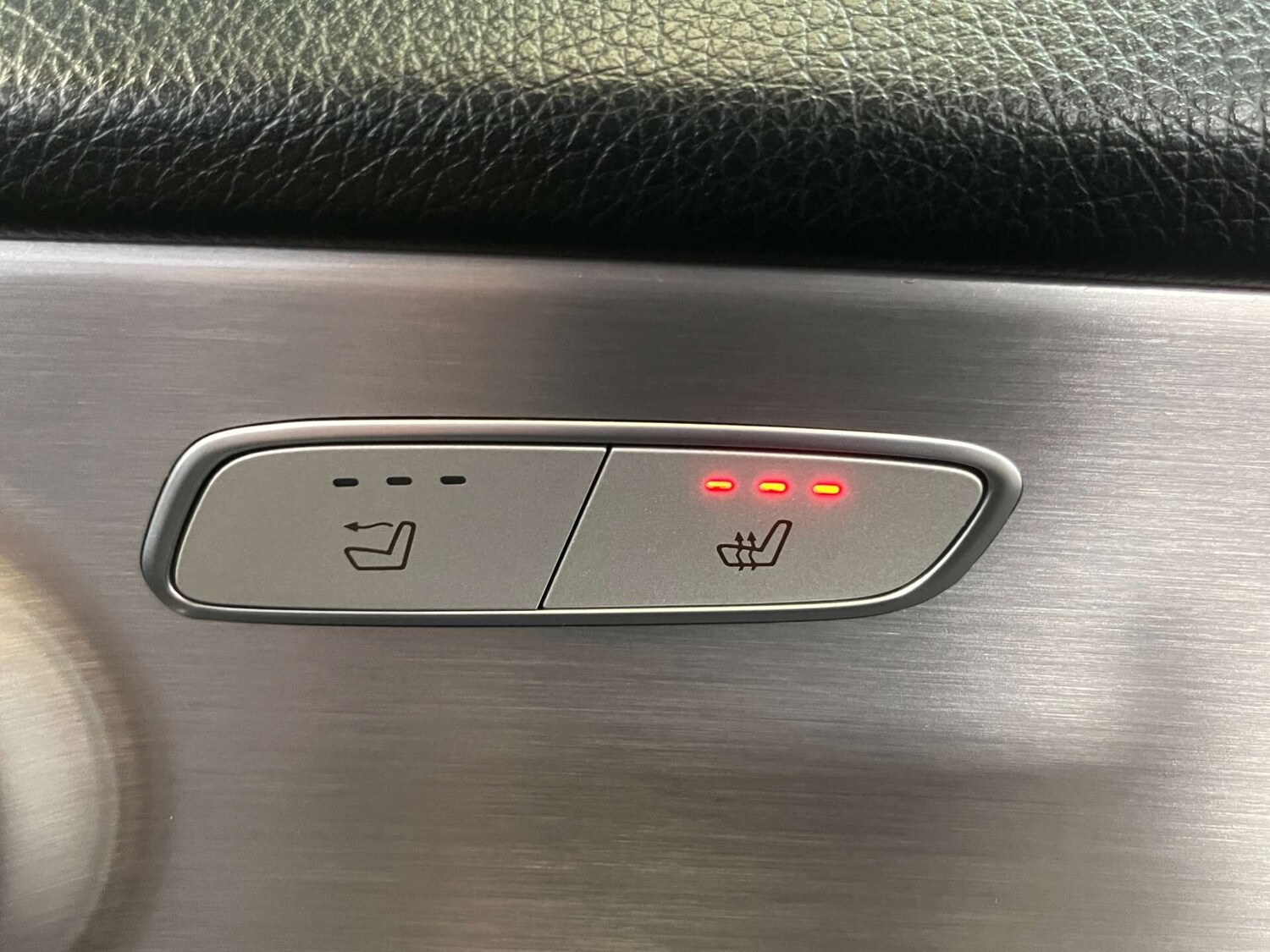 Used Mercedes-Benz C Class 2019 for sale - 75426091: Photo 14