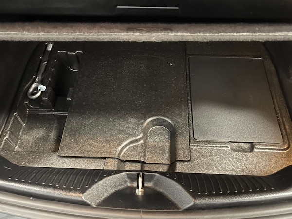 Used Mercedes-Benz C-Class 2019 for sale - 75426091: Photo 35