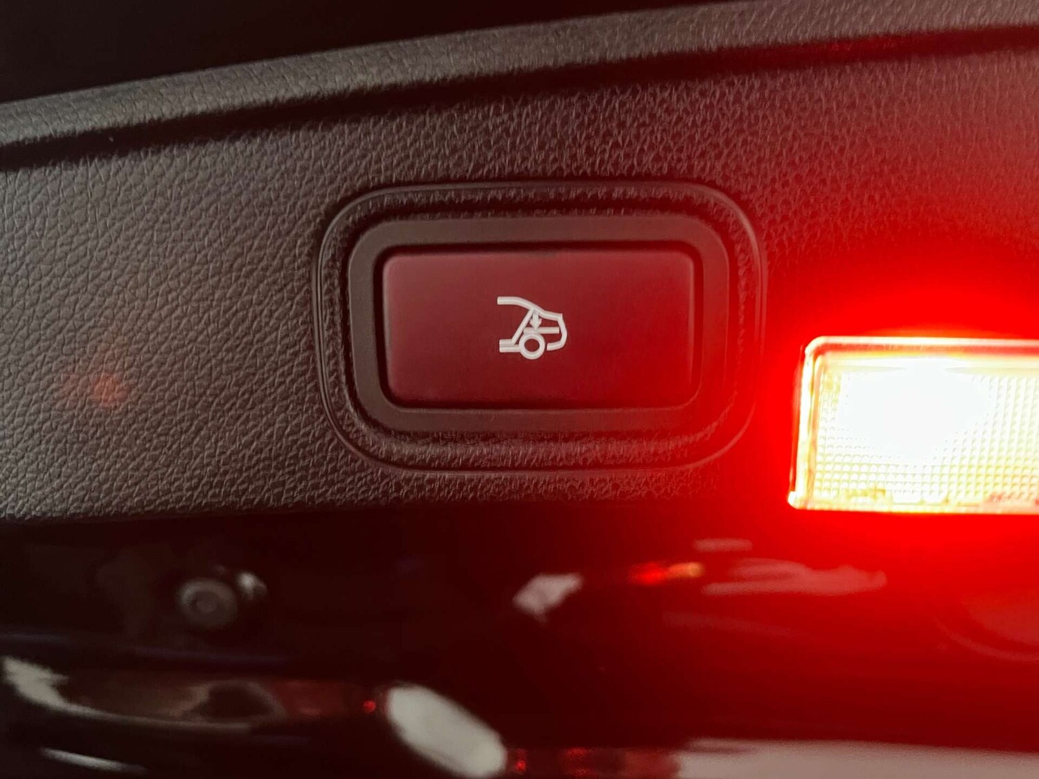 Used Mercedes-Benz C Class 2019 for sale - 75426091: Photo 36