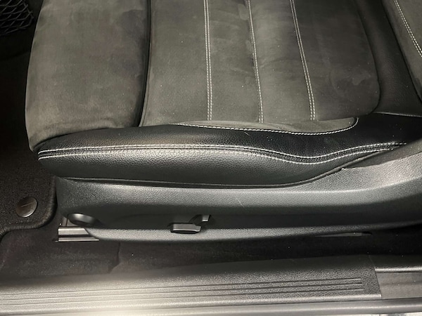 Used Mercedes-Benz C-Class 2019 for sale - 75426091: Photo 41