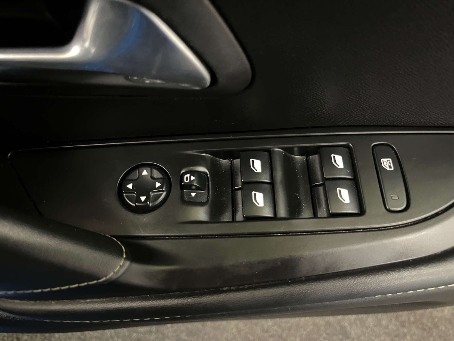 Used Peugeot 208 2021 for sale - 76723972: Photo 12