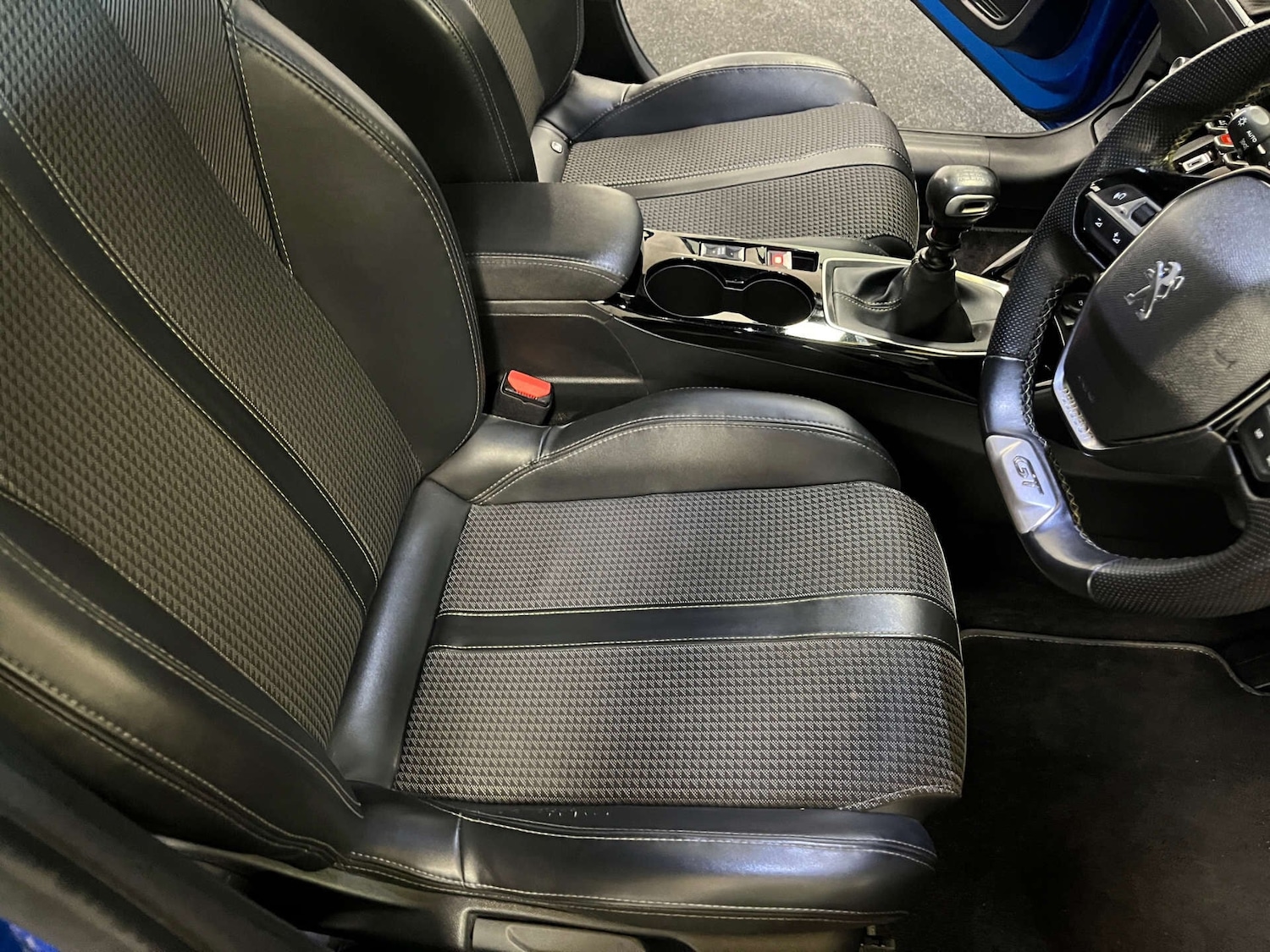 Used Peugeot 208 2021 for sale - 76723972: Photo 14