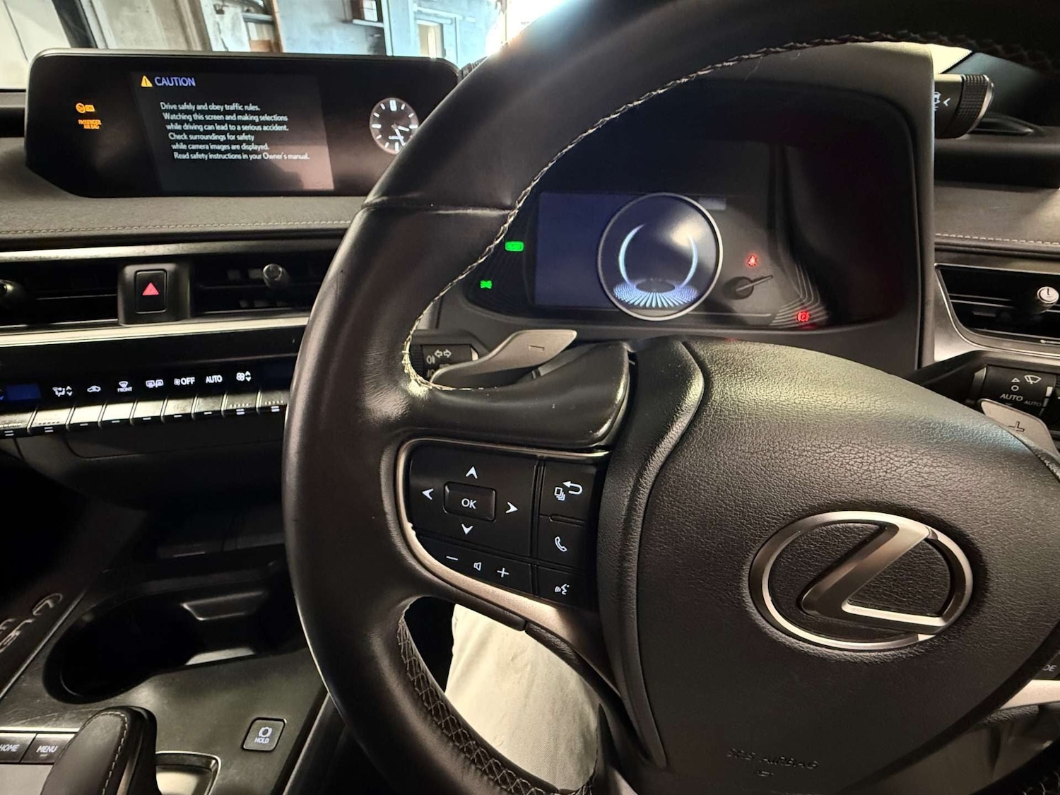 Used Lexus UX 2022 for sale - 77747860: Photo 17