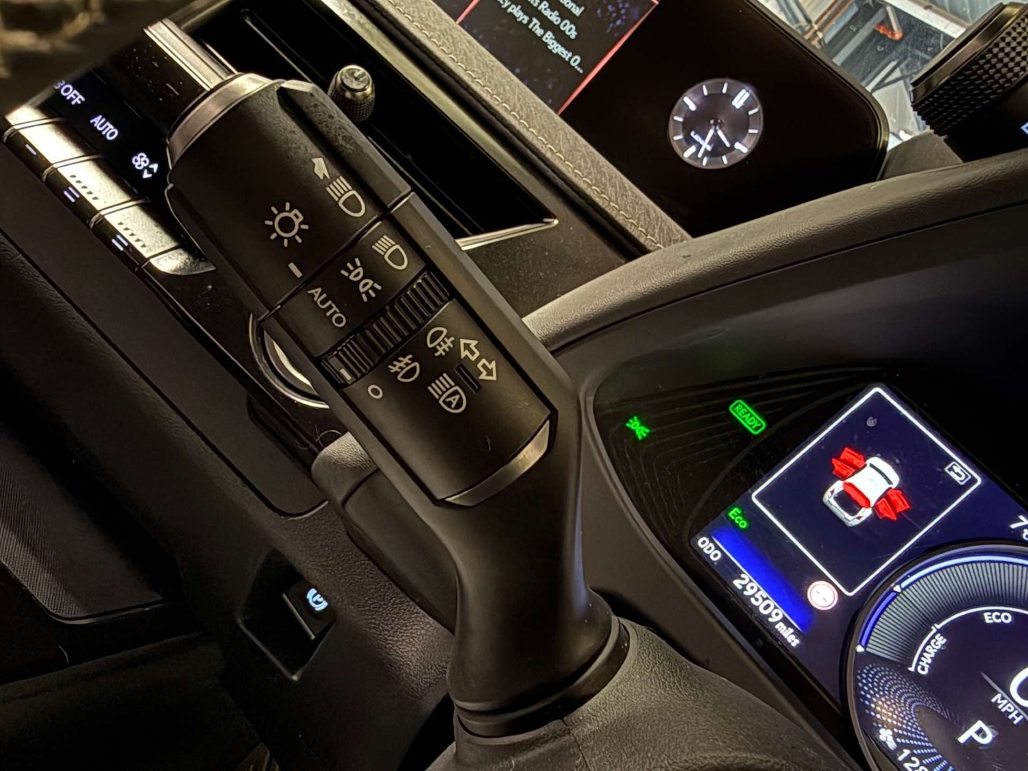 Used Lexus UX 2022 for sale - 77747860: Photo 31