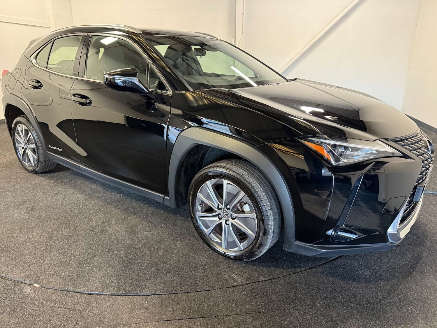 Used Lexus UX 2022 for sale - 77747860: Photo 6