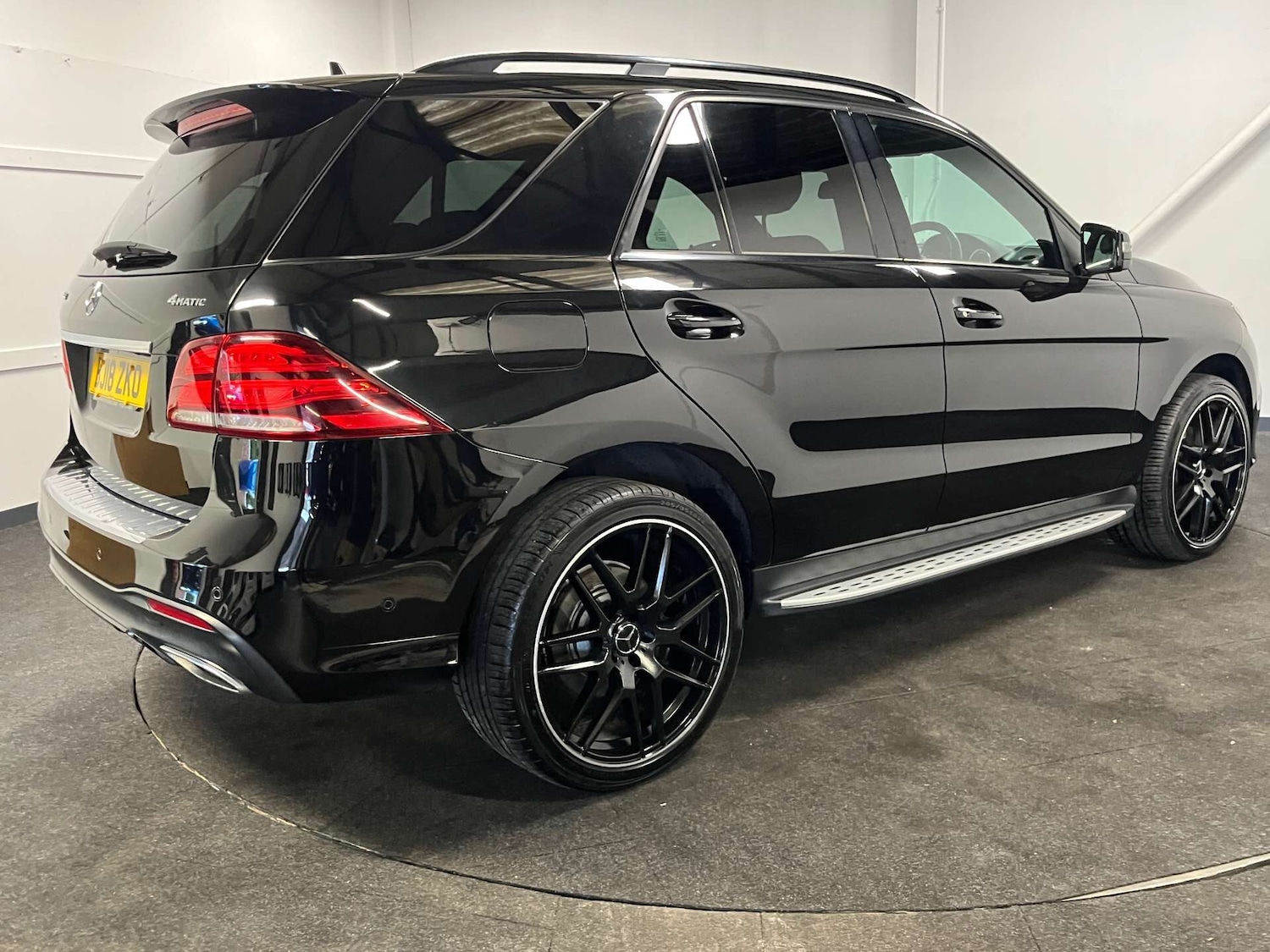 Used Mercedes-Benz GLE-Class 2018 for sale - 76030121: Photo 5