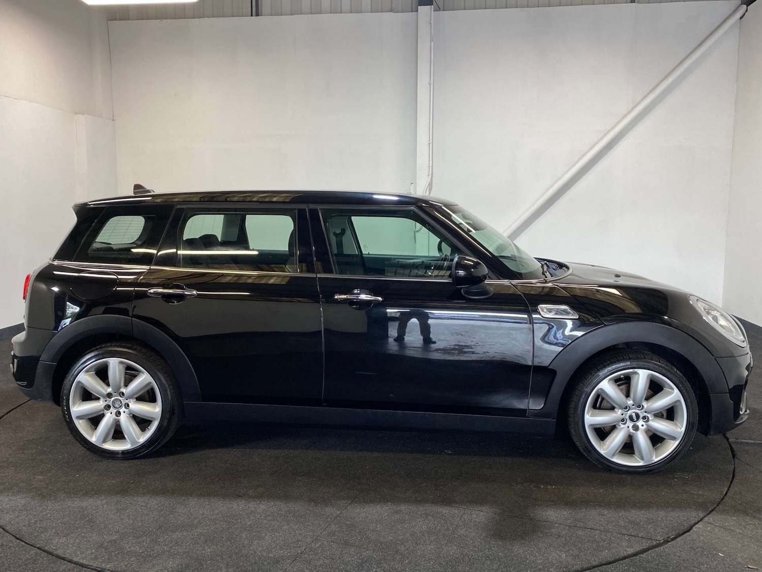 Used MINI Clubman 2017 for sale - 76859942: Photo 11