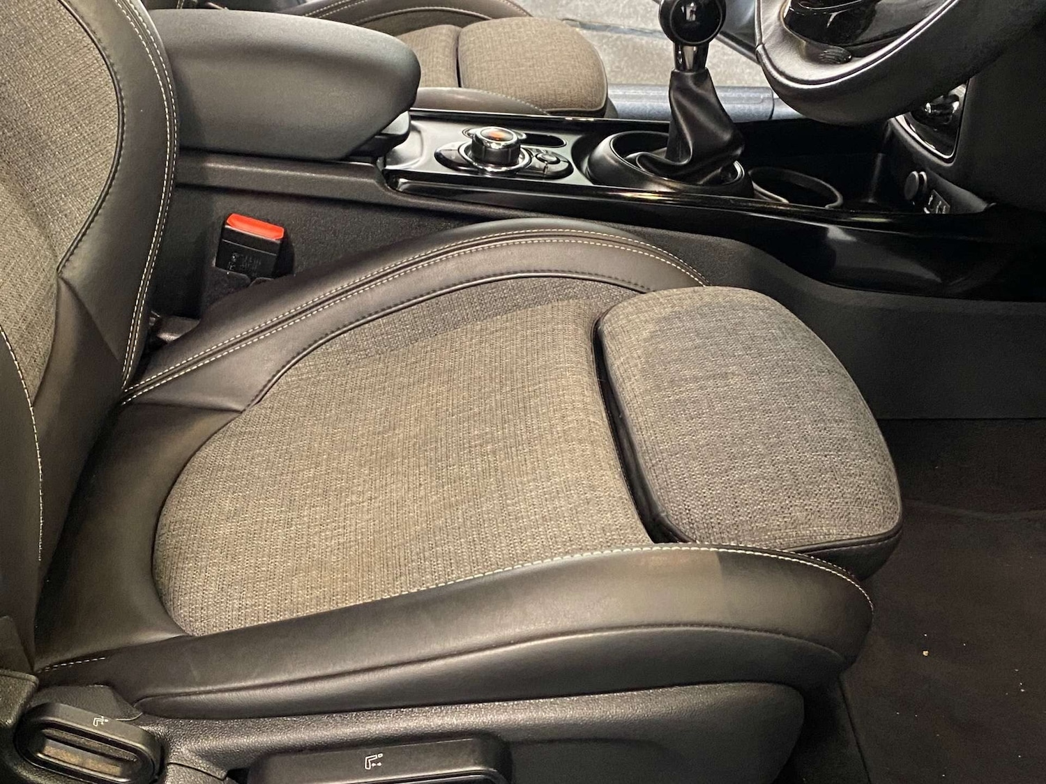 Used MINI Clubman 2017 for sale - 76859942: Photo 20