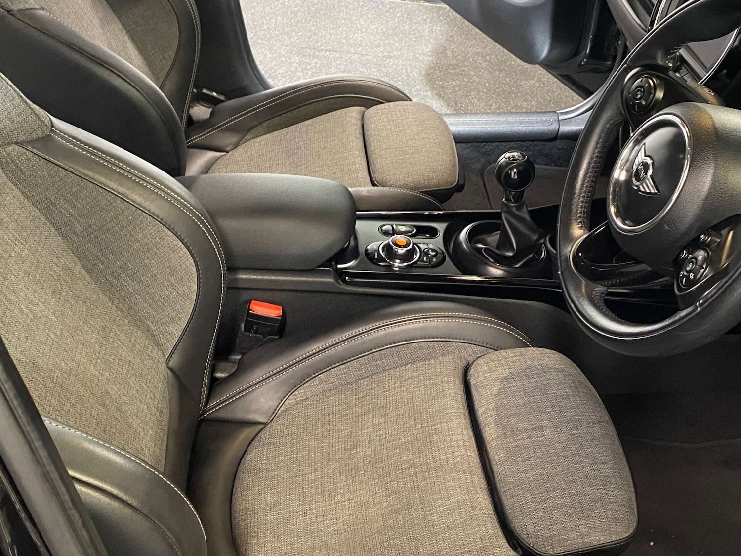 Used MINI Clubman 2017 for sale - 76859942: Photo 21