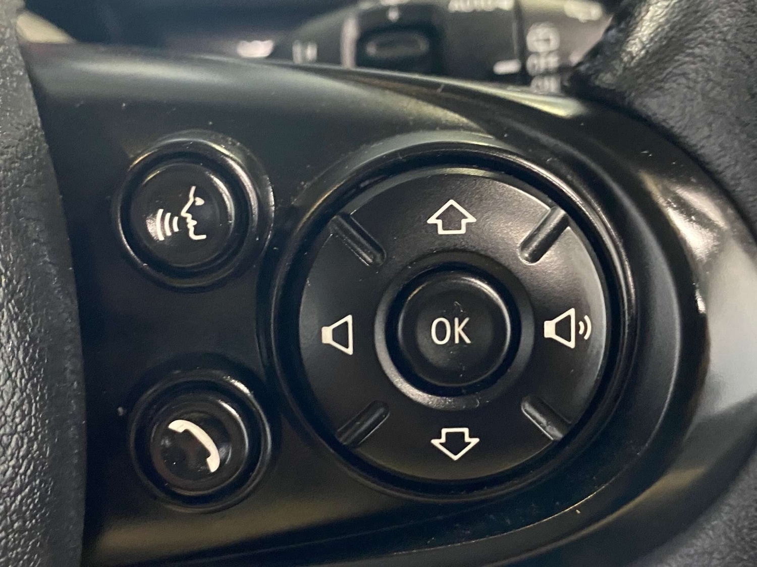 Used MINI Clubman 2017 for sale - 76859942: Photo 25