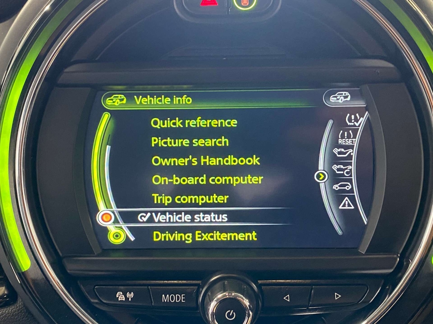 Used MINI Clubman 2017 for sale - 76859942: Photo 39