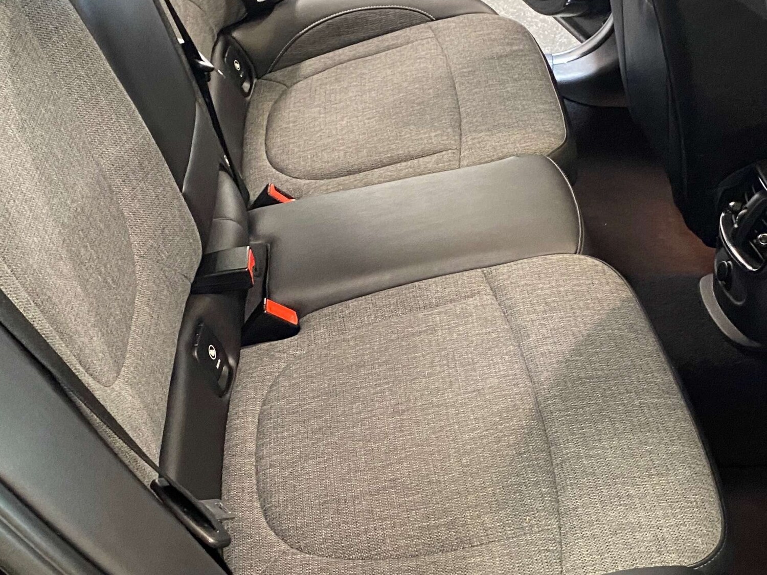 Used MINI Clubman 2017 for sale - 76859942: Photo 44