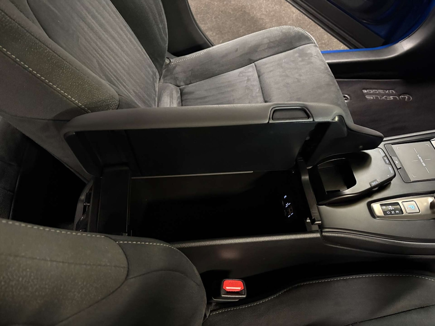 Used Lexus UX 2023 for sale - 77355139: Photo 25