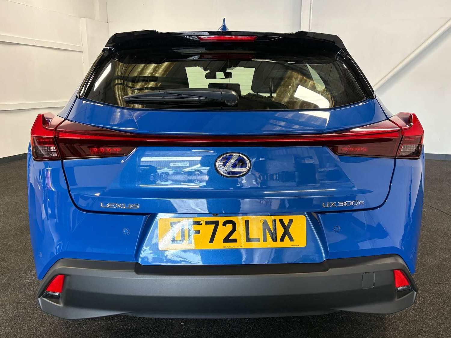 Used Lexus UX 2023 for sale - 77355139: Photo 4