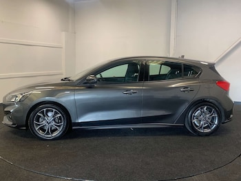 Used Ford Focus 2019 for sale - 78851832: Photo