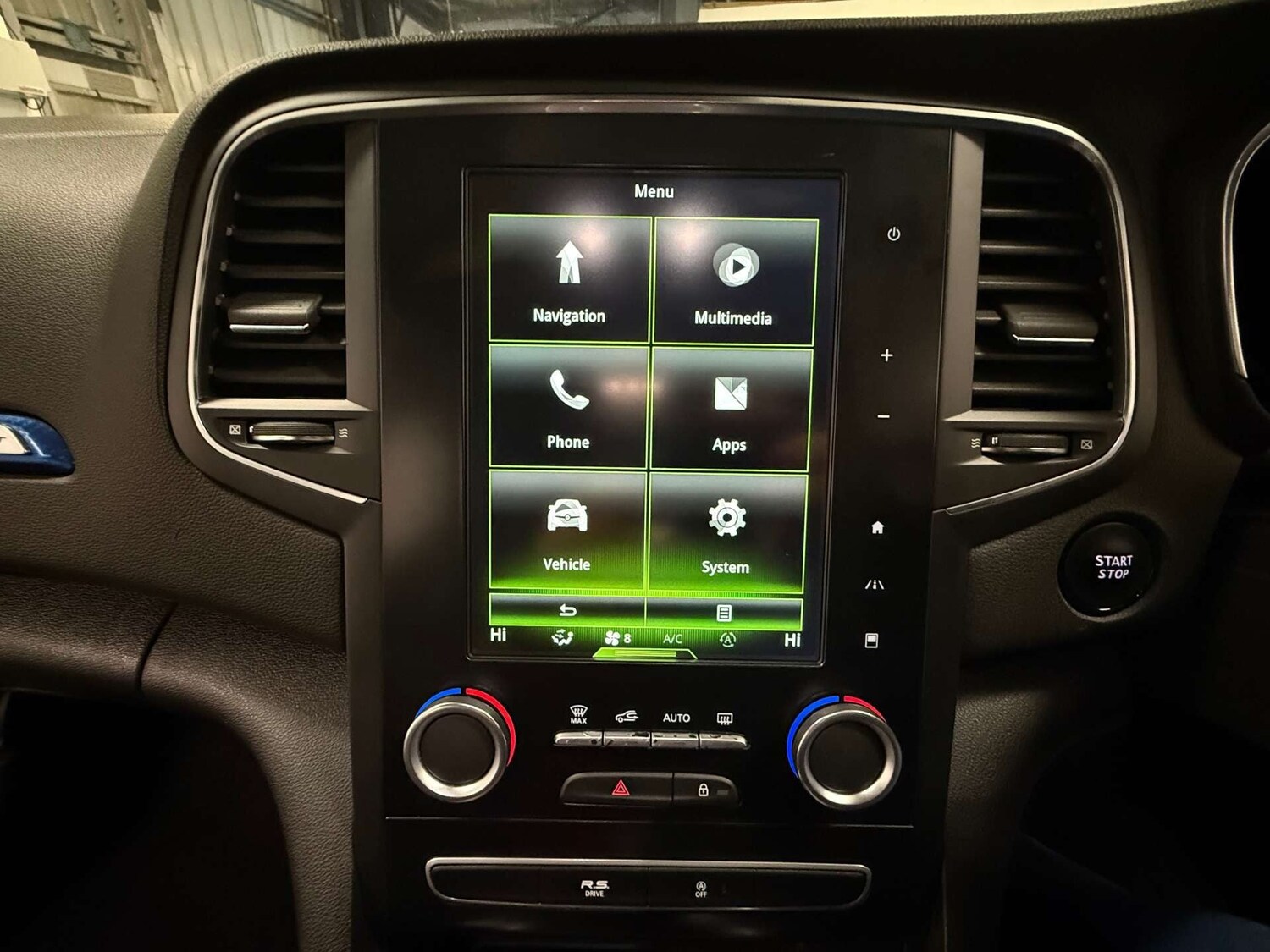 Used Renault Megane 2018 for sale - 77319391: Photo 27