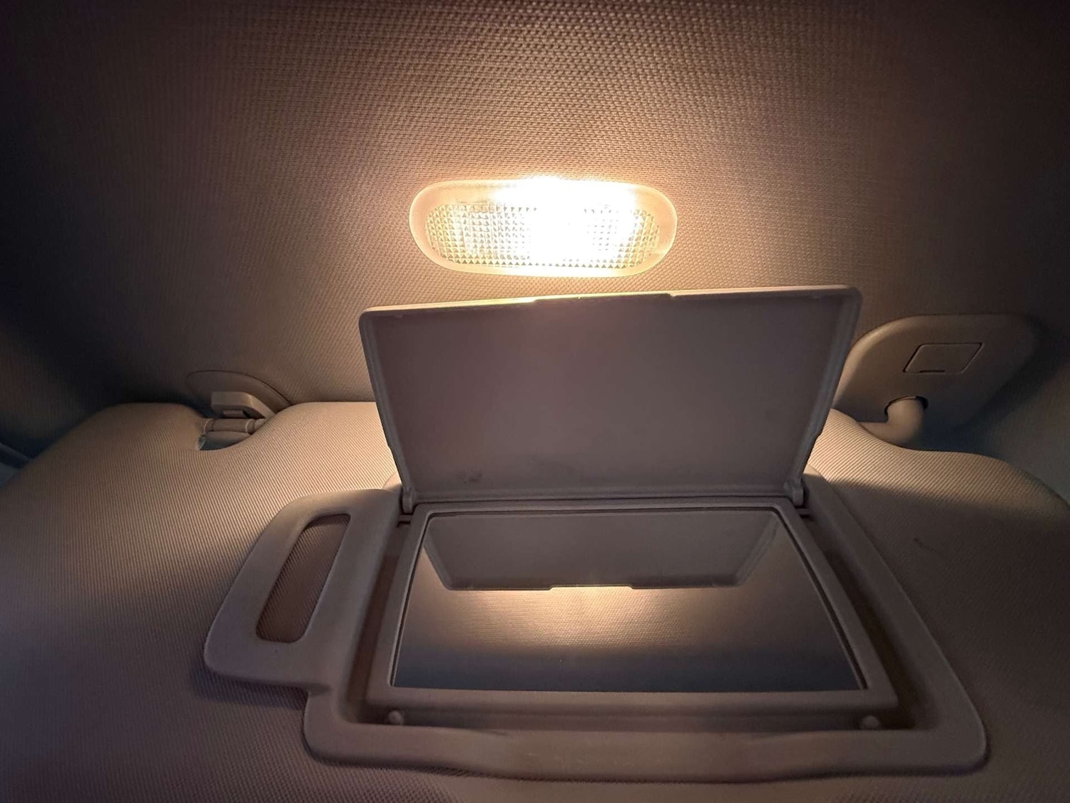 Used Renault Megane 2018 for sale - 77319391: Photo 31