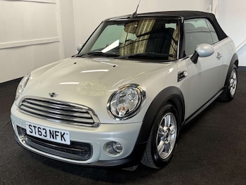 Used MINI Convertible 2013 for sale - 77976041: Photo