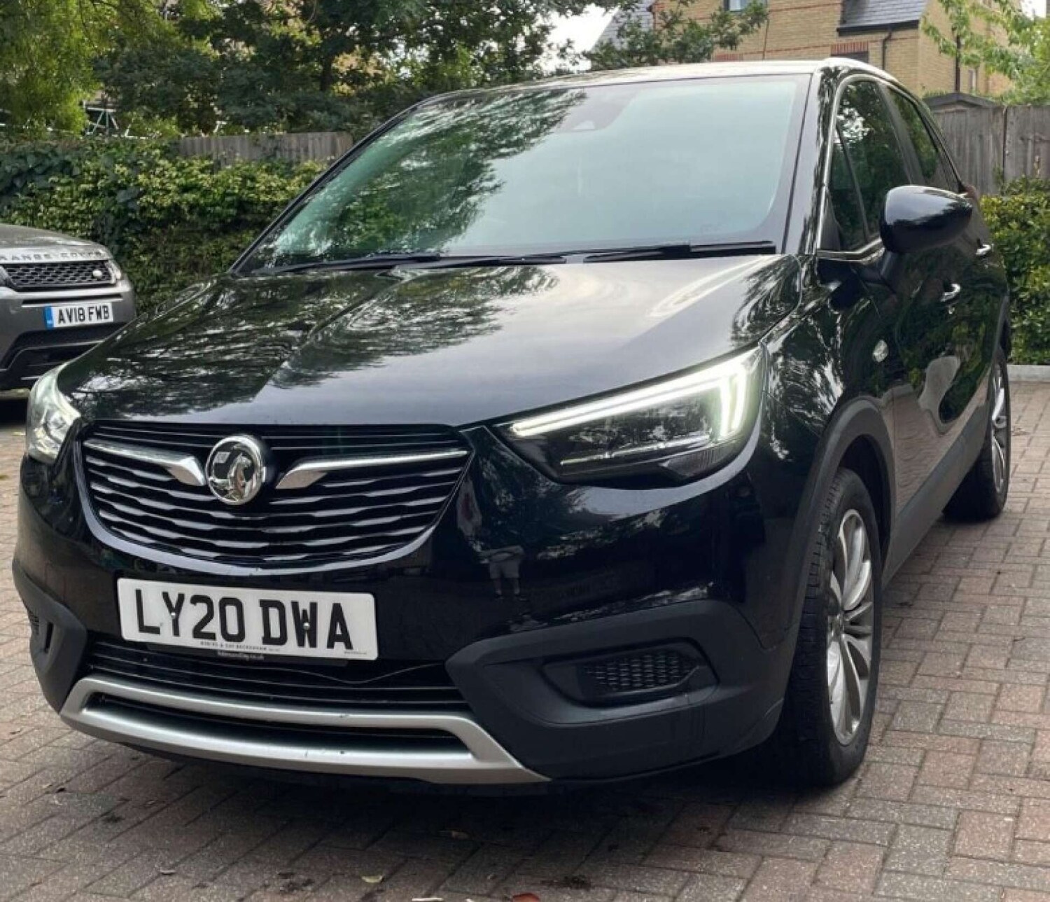 Used Vauxhall Crossland X 2020 for sale - 76555300: Photo 1