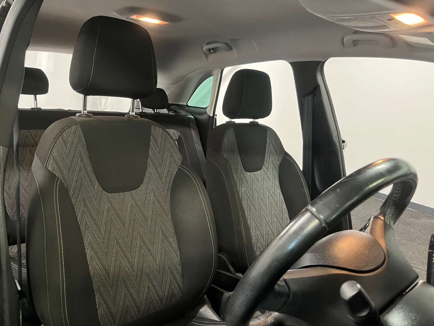 Used Vauxhall Crossland X 2020 for sale - 76555300: Photo 13