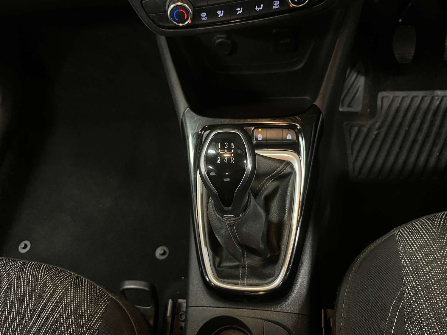 Used Vauxhall Crossland X 2020 for sale - 76555300: Photo 27