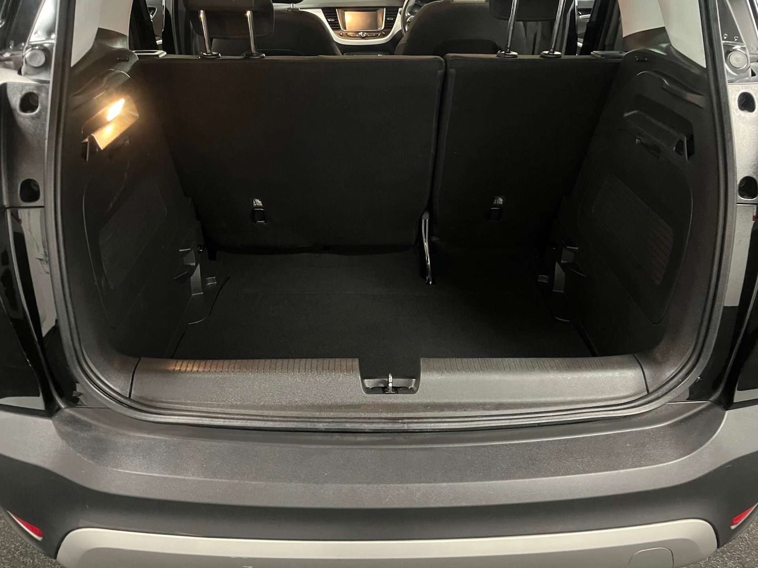 Used Vauxhall Crossland X 2020 for sale - 76555300: Photo 35