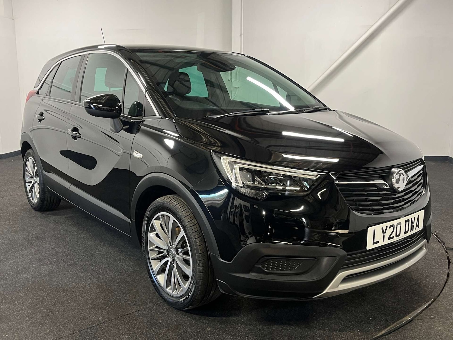 Used Vauxhall Crossland X 2020 for sale - 76555300: Photo 6