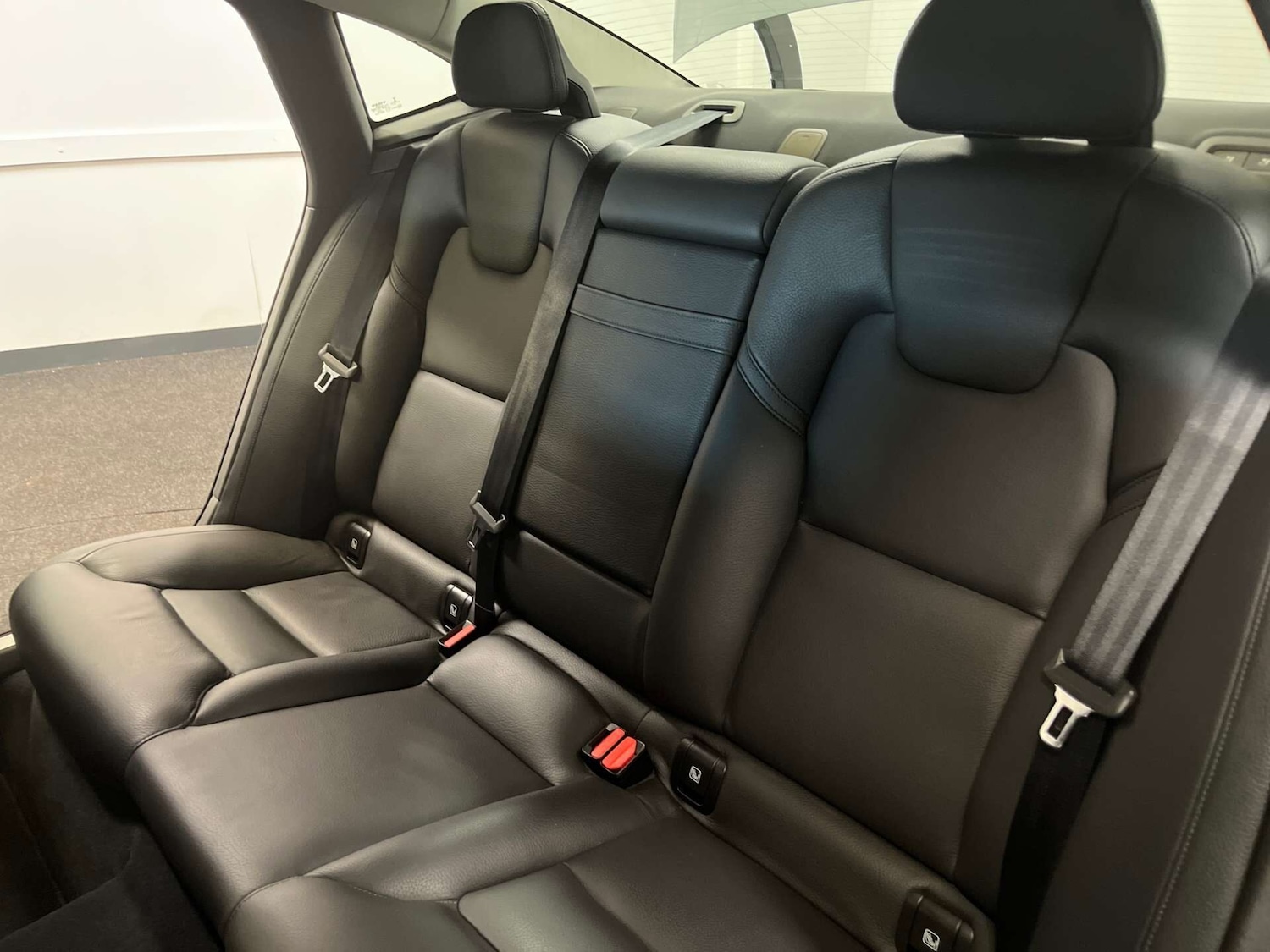 Used Volvo S90 2017 for sale - 76007439: Photo 43