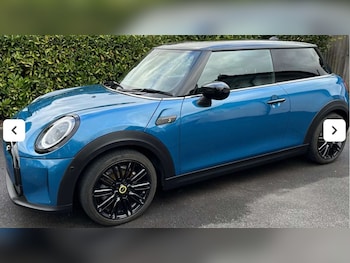 Used MINI Hatch 2023 for sale - 78379531: Photo
