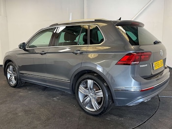 Used Volkswagen Tiguan 2019 for sale - 75958806: Photo