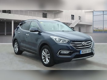 Used Hyundai Santa Fe 2018 for sale - 77820391: Photo