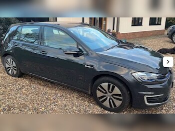 Used Volkswagen Golf 2020 for sale - 76631168: Photo