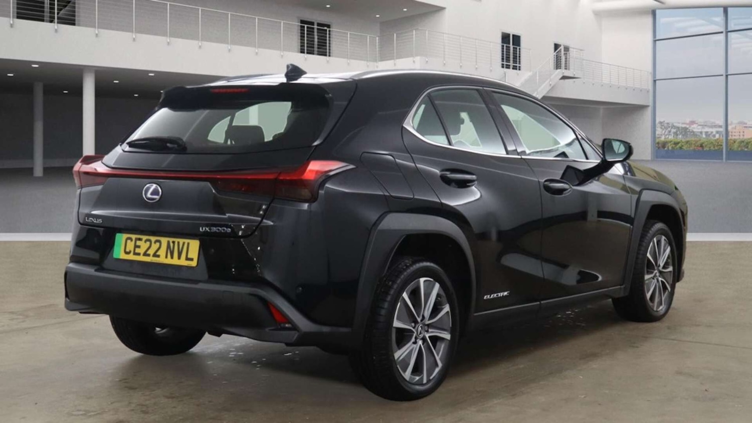 Used Lexus UX 2022 for sale - 76481209: Photo 4