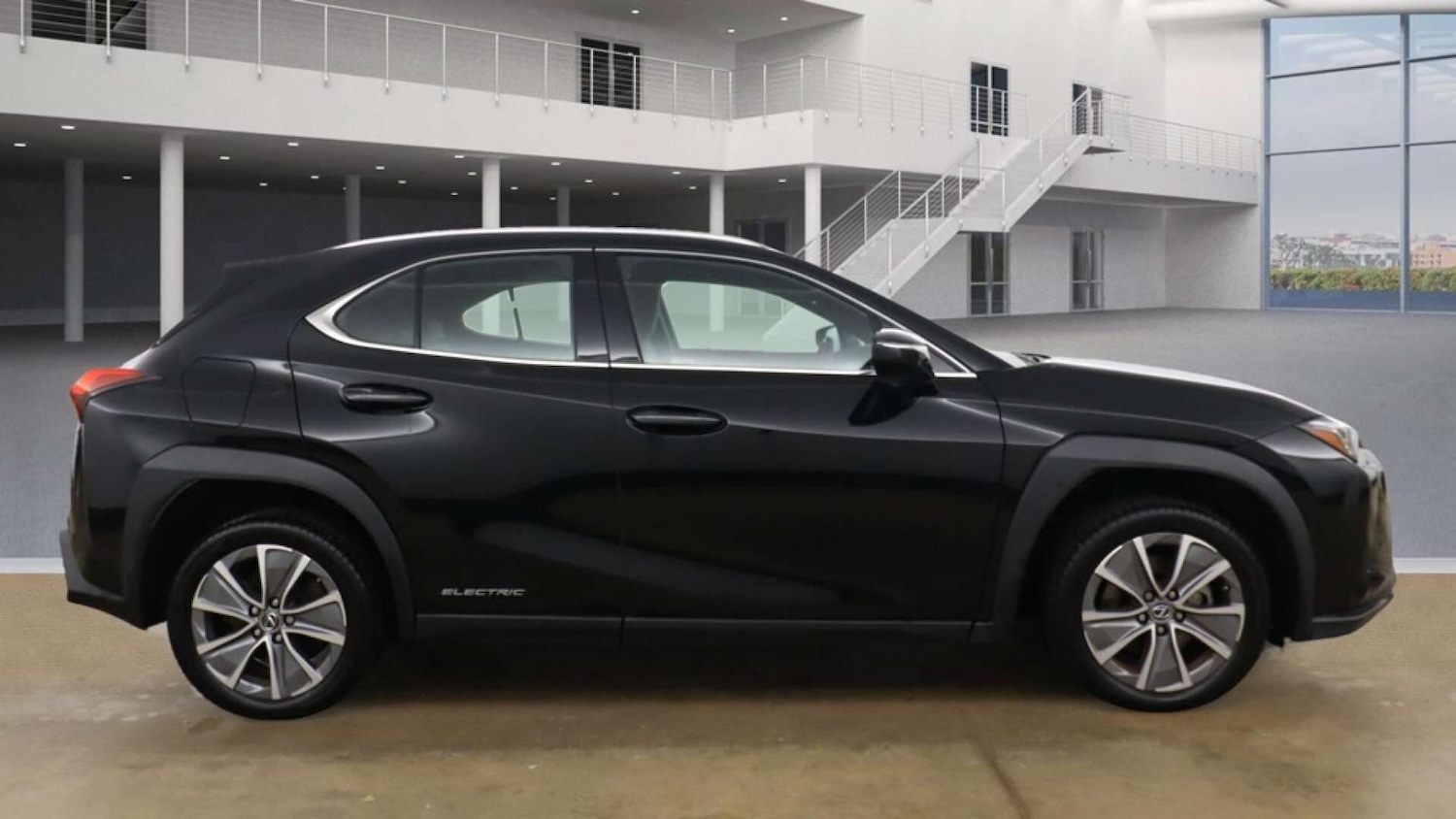 Used Lexus UX 2022 for sale - 76481209: Photo 6