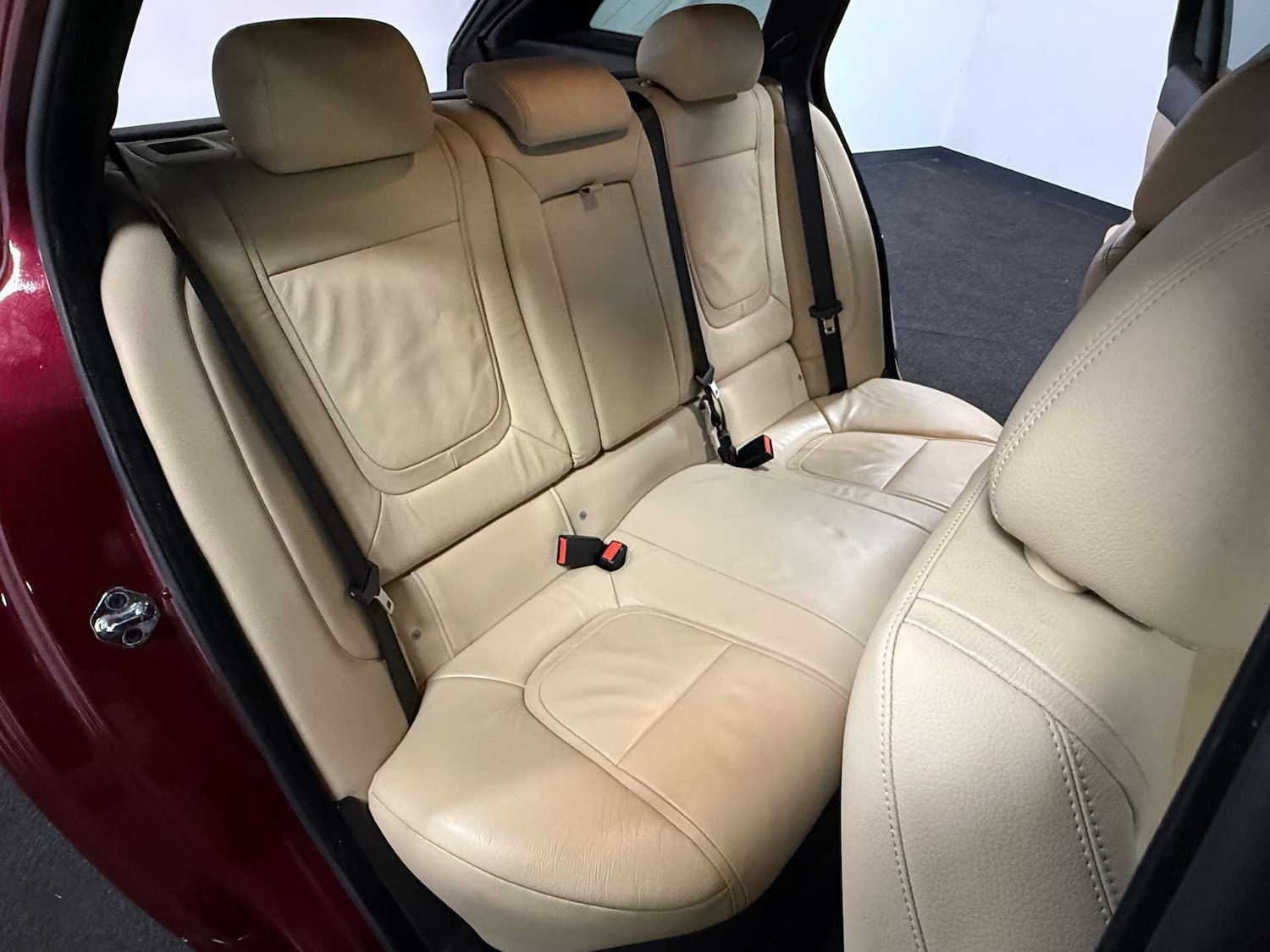 Used Jaguar XF 2014 for sale - 76783159: Photo 22