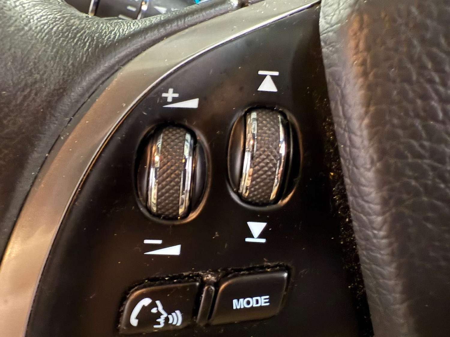 Used Jaguar XF 2014 for sale - 76783159: Photo 27