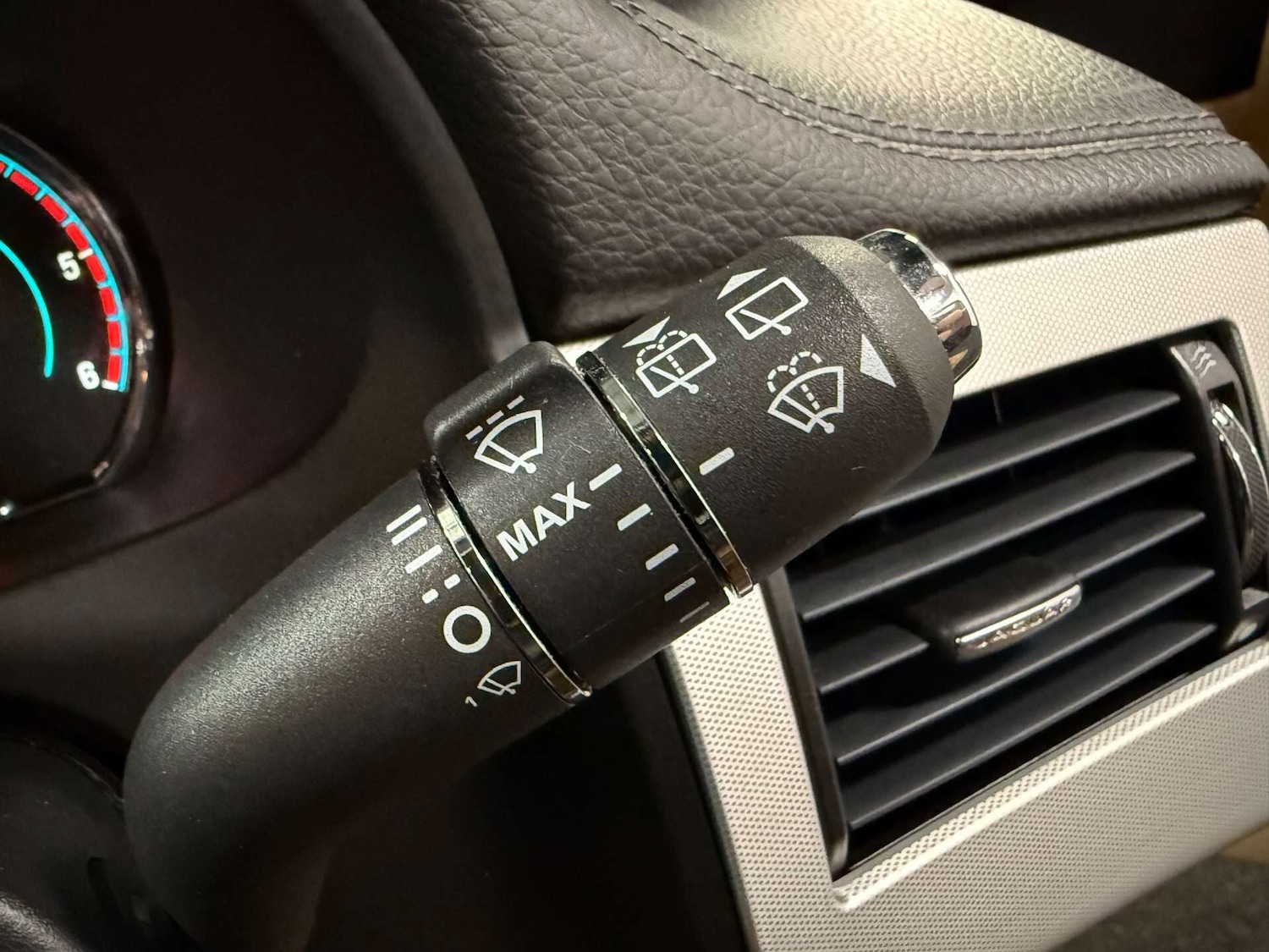 Used Jaguar XF 2014 for sale - 76783159: Photo 28