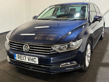 Used Volkswagen Passat 2017 for sale - 75701427: Photo