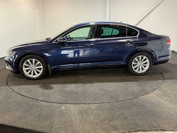 Used Volkswagen Passat 2017 for sale - 75701427: Photo