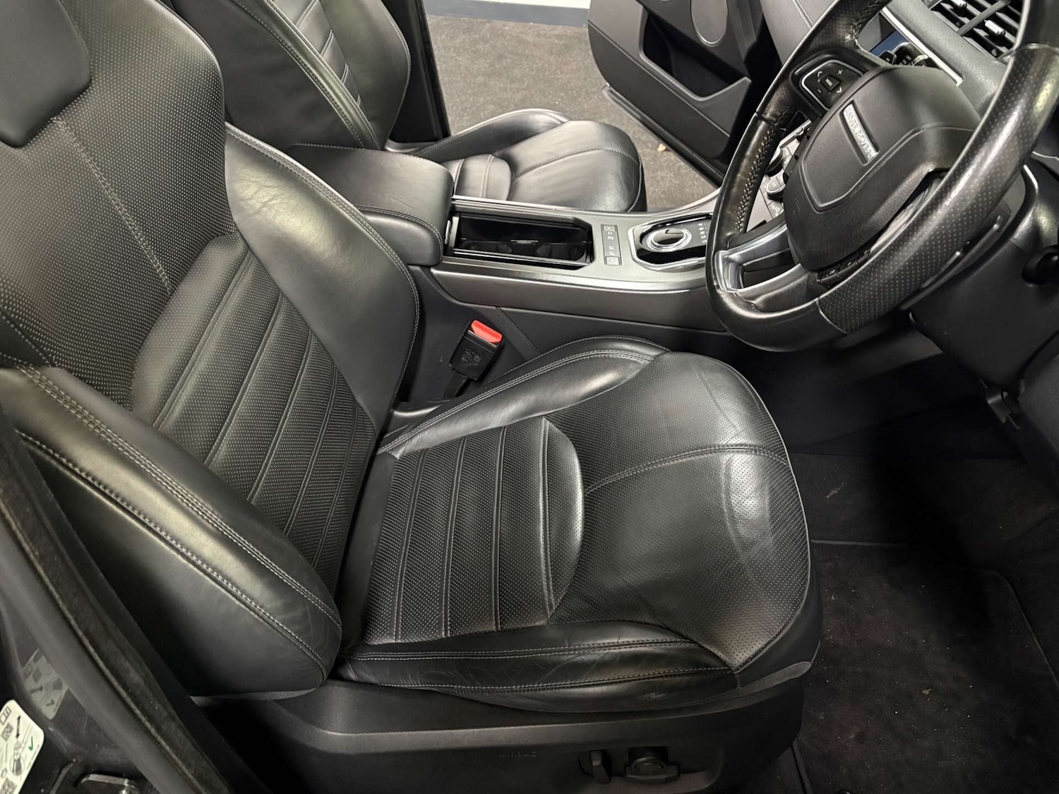 Used Land Rover Range Rover Evoque 2018 for sale - 76718905: Photo 15