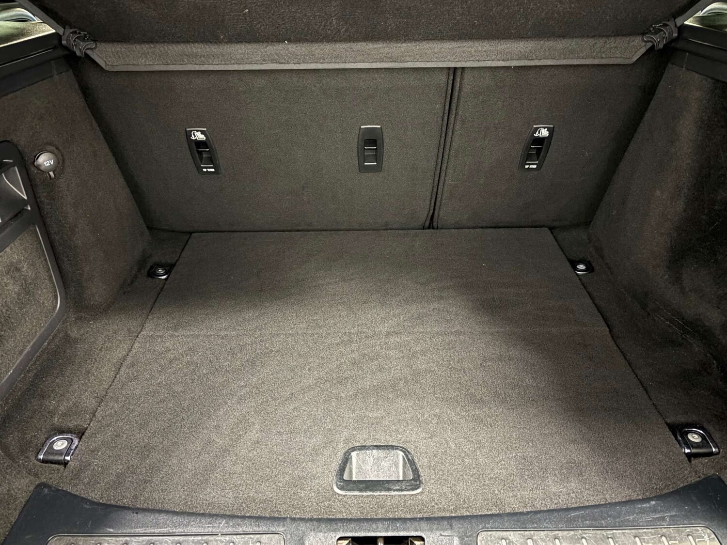 Used Land Rover Range Rover Evoque 2018 for sale - 76718905: Photo 38