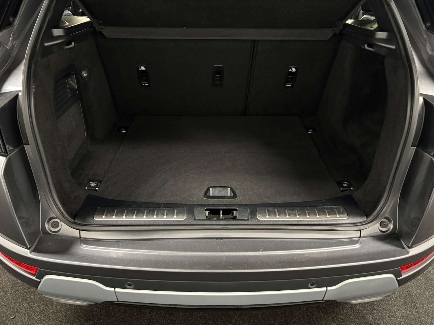 Used Land Rover Range Rover Evoque 2018 for sale - 76718905: Photo 39