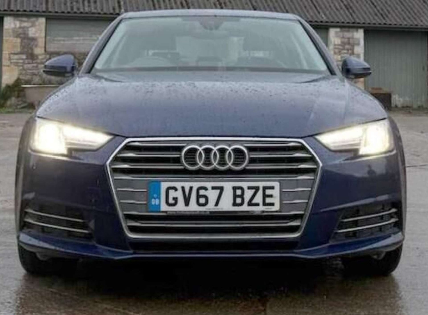 Used Audi A4 2017 for sale - 76365772: Photo 3
