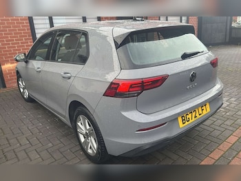 Used Volkswagen Golf 2022 for sale - 75952202: Photo
