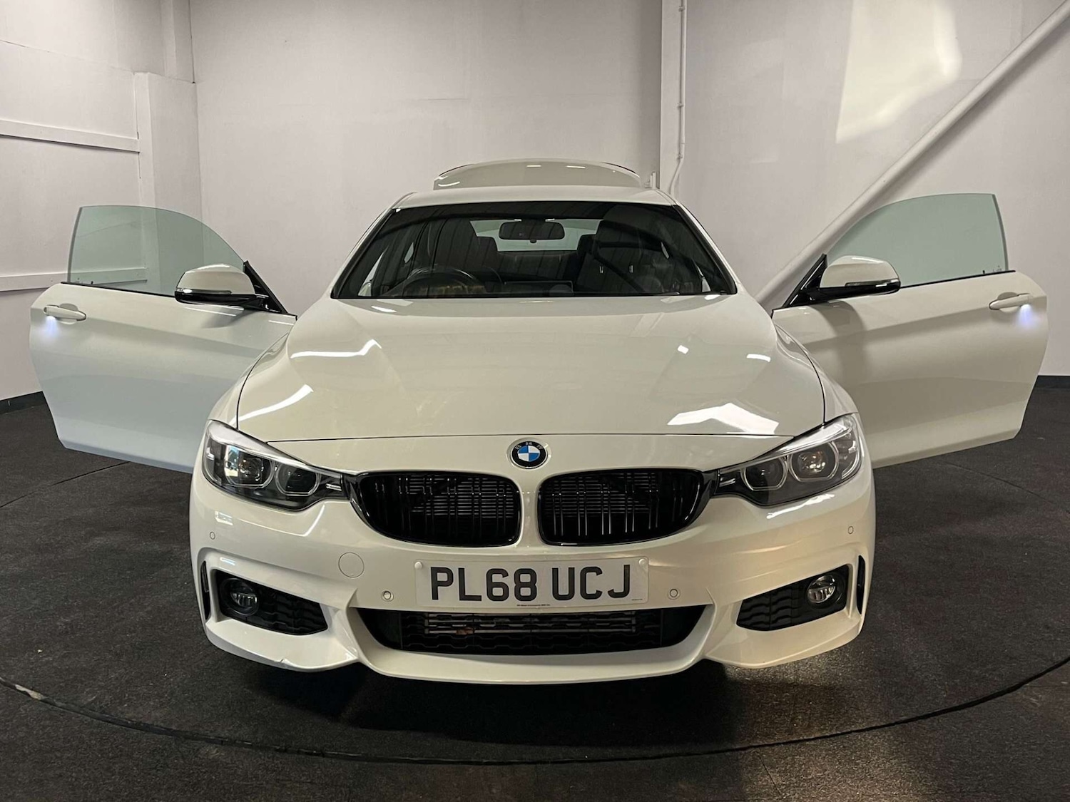 Used BMW 4 Series 2018 for sale - 76566404: Photo 8