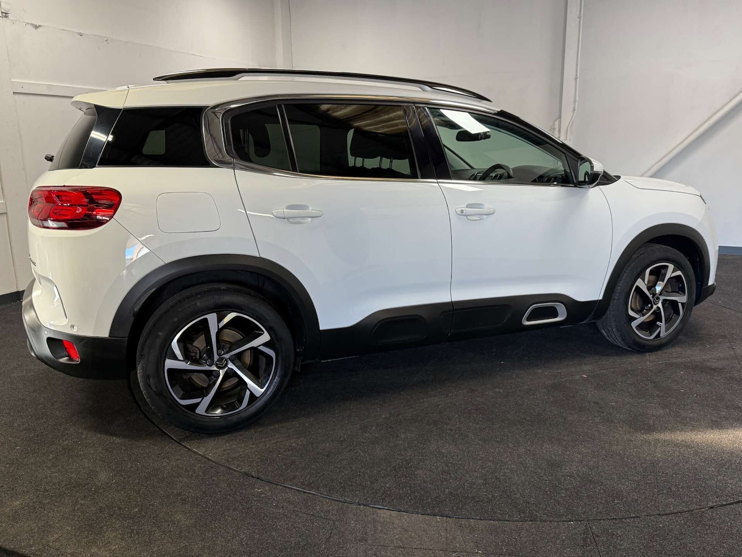 Used Citroen C5 Aircross 2019 for sale - 76616964: Photo 5